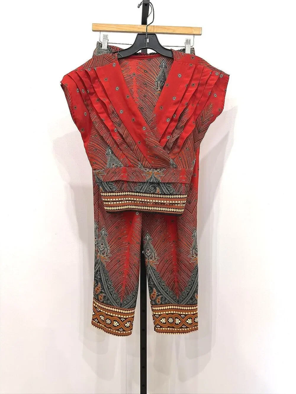 Red Printed Two-Piece Matching Set Top and Pants XS